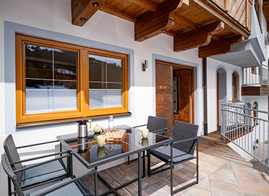 Apartment_Kleeblatt_Muehlberg_1a_Ellmau_Terrasse_Galerie